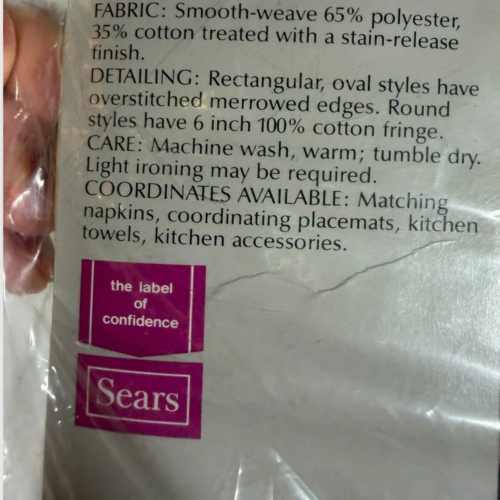 Sears Inheritance Tablecloth Pale Sunflower Yellow Rectangle 60x116 Vintage NEW